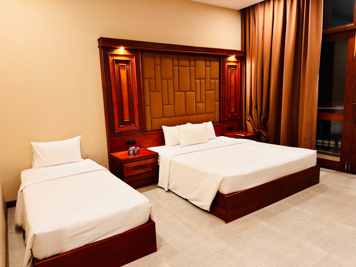 Deluxe Triple Room